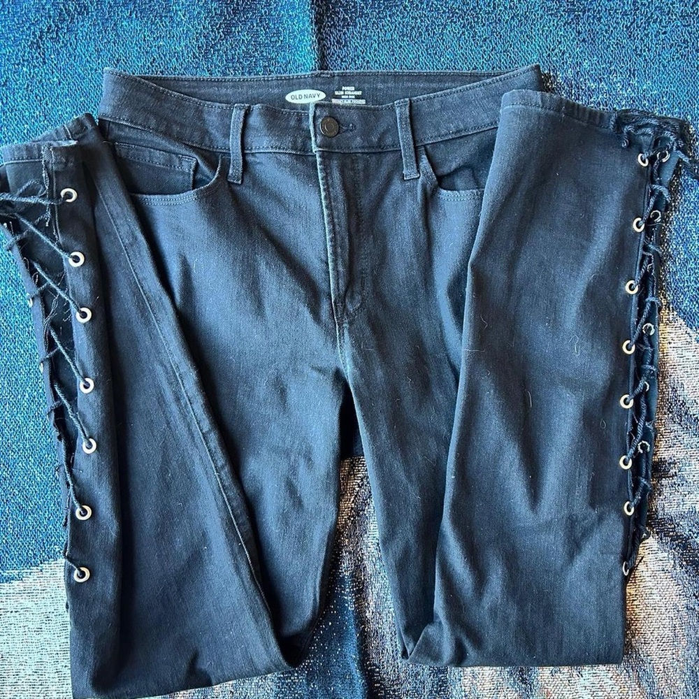 Black Goth Lace-Up Side Skinny Jeans